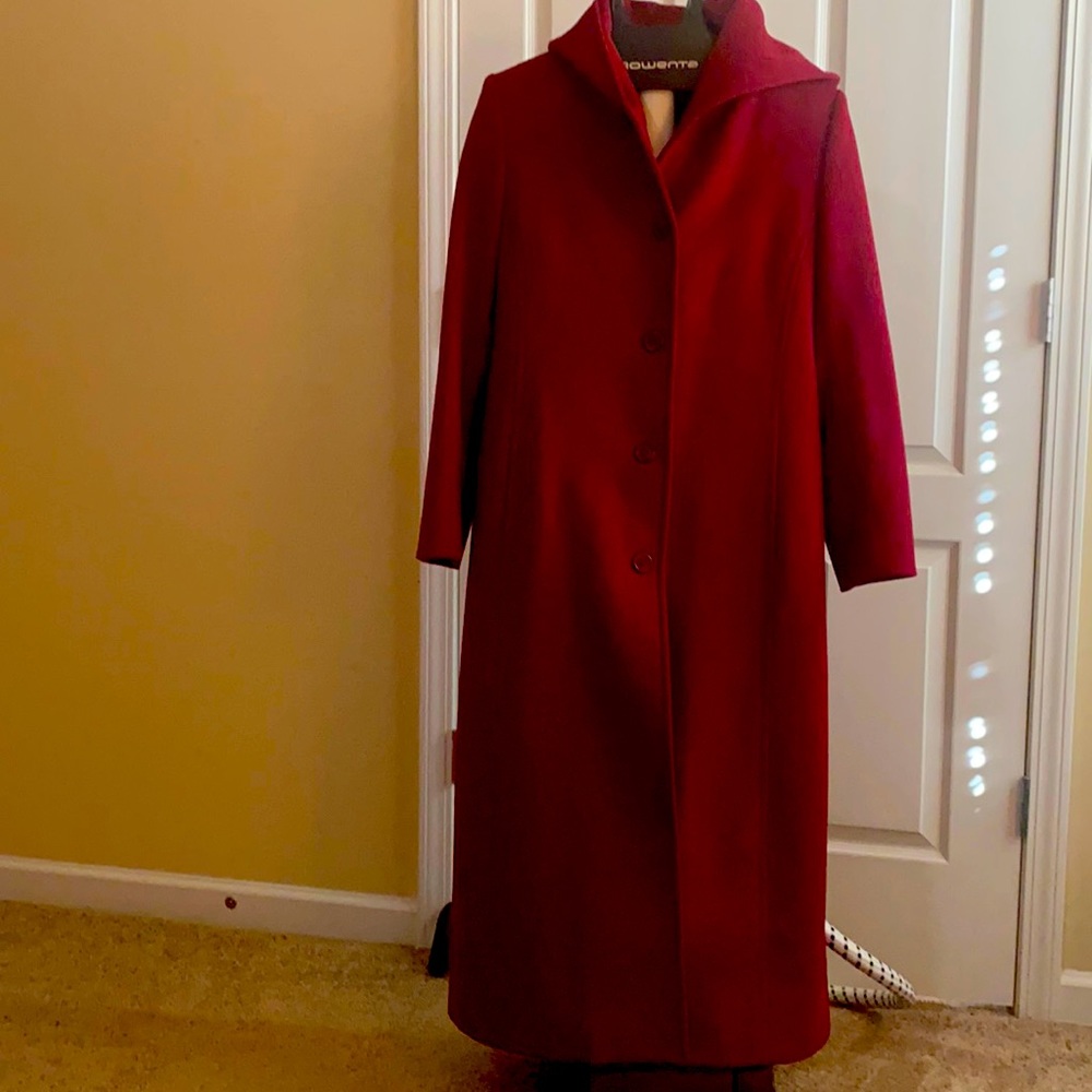 Beautiful Red hooded Jones New York Warm Coat